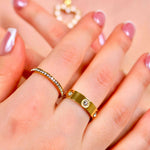 Hochwertiger Amore Diamond Ring aus 316L Edelstahl mit 18k Gold-Legierung und hochwertigen Zirkonia Diamanten