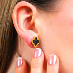 Black Clover Ohrstecker aus 316L Edelstahl mit 18k Gold-Legierung