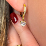 Diamond Herz Ohrringe aus hautfreundlichen 316L Edelstahl, veredelt mit einer echten 18k Gold-Legierung
